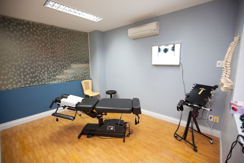 chiropractic clinic anterior assist
